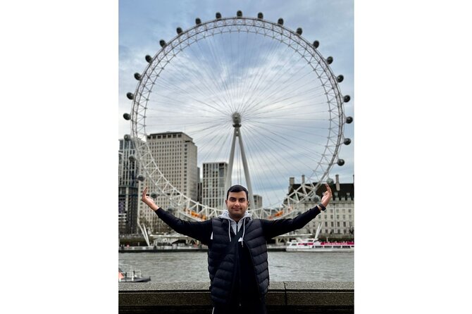 30 Major London Attractions Walking Tour With Photos - Parliament Square, Westminster Abbey, and Big Ben