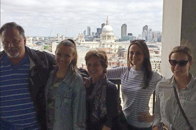 4 hour London Private Tour, with your own Black Cab Tour Guide - Horse Guards Parade and Downing Street