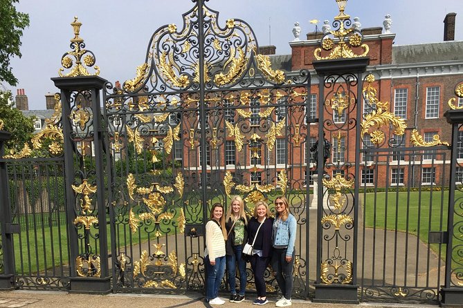 4 hour London Private Tour, with your own Black Cab Tour Guide - The Tower of London and Tower Bridge