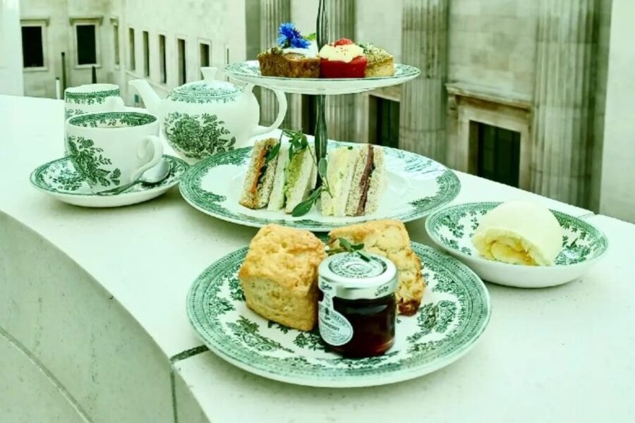 Afternoon Tea at the British Museum - What arrives at the table