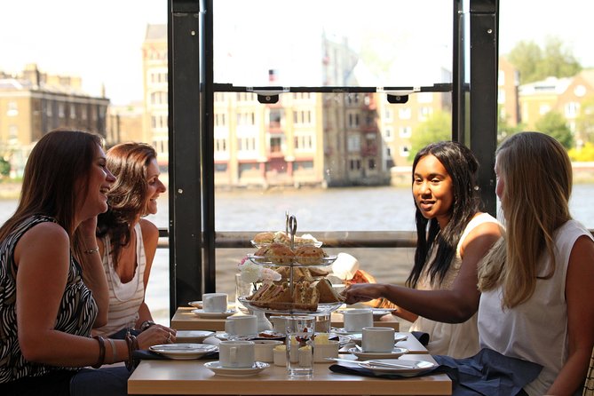 Afternoon Tea River Cruise on the Thames - What the 90-Minute Schedule Feels Like