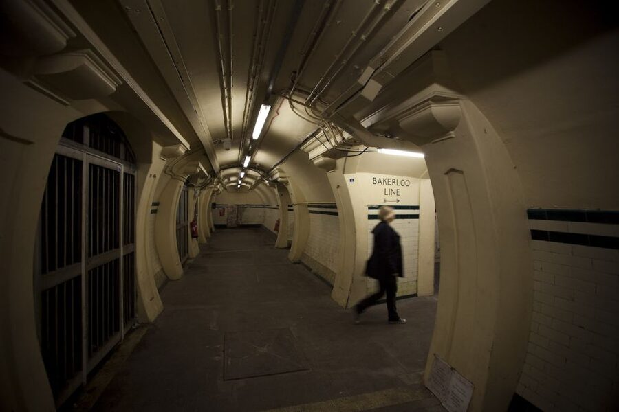 Aldwych: Hidden Tube Station Guided Tour - Meeting the guide on Surrey Street
