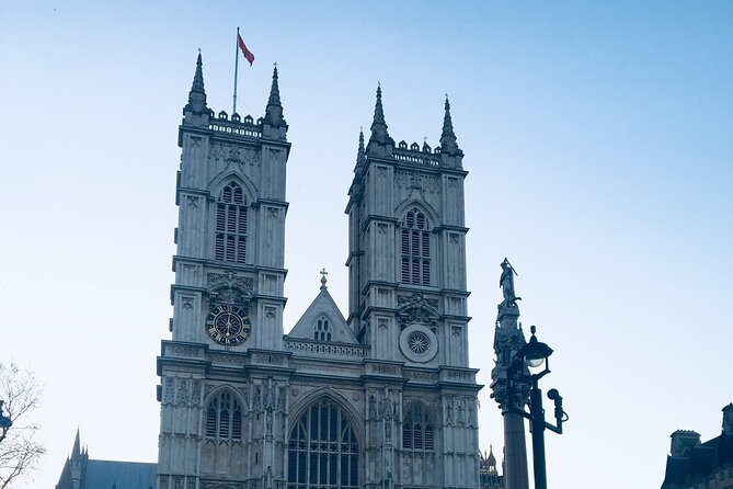 Bespoke London Black Taxi Tours - The Bank of England Museum and money in London