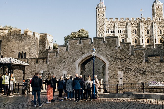 Best of London Tour - Crown Jewels, River Cruise & History Walk - Big Ben and Parliament anchor the royal walk