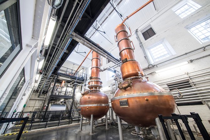 Bombay Sapphire Gin Distillery Tour and Cocktail - The Botanical Room: finding your flavour preferences