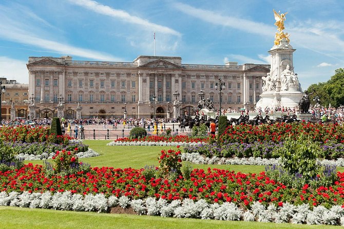 Buckingham Palace Entrance Ticket & Changing of the Guard Tour - Practical advice for a smoother visit