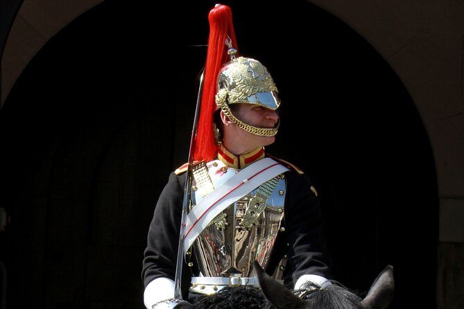 Buckingham Palace Visit & Changing of the Guard Walking Tour - Who will get the most from this tour