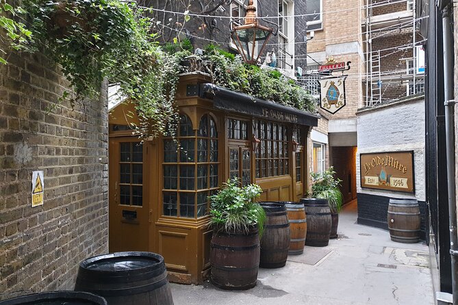 Burnings, Butchery & Black Death: A Walking Tour of London's Bloody Past - St John’s Gate and the Knights Hospitallers