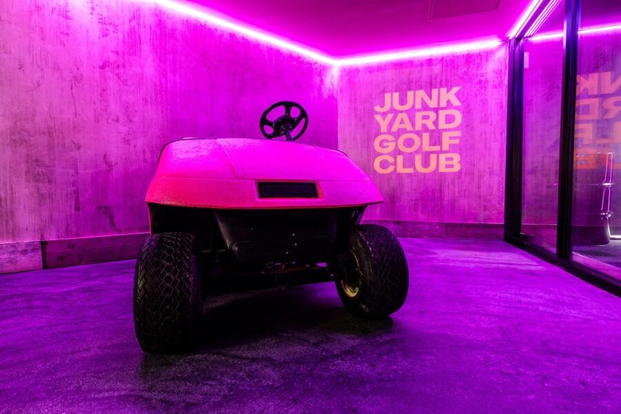 Camden: Junkyard Golf Club Tickets for 9 or 18 Holes - Drinks, atmosphere, and extra spending