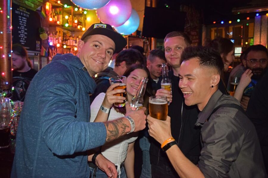 Camden Pub Crawl & Bar Tour London - Who will get the most from this Camden tour