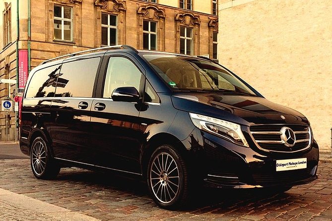 Central London to Heathrow Airport private taxi transfers - Booking, changes, and cancellation