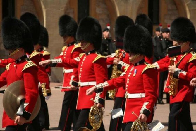 Changing of the Guard Guided Walking Tour in London - Key points to know before you book