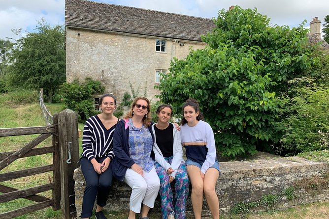 Cotswolds Private Day Tour - Guides who shape the experience