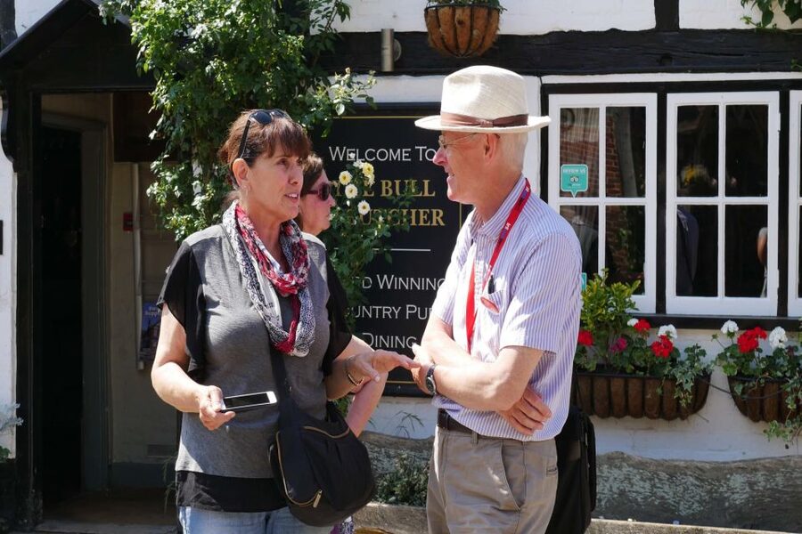 Day-Tour of the Midsomer Murders Locations - Finding Midsomer in ordinary English villages