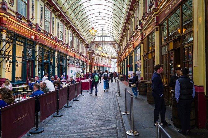 Devour London: Borough Market & Leadenhall Food Tour with Wine - Leadenhall Market and the film-location factor