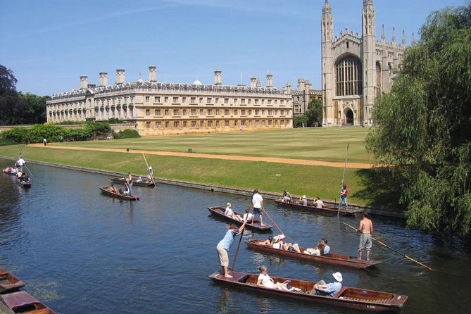 Discover Oxford and Cambridge with Guide from London by Coach - Key points to know before booking