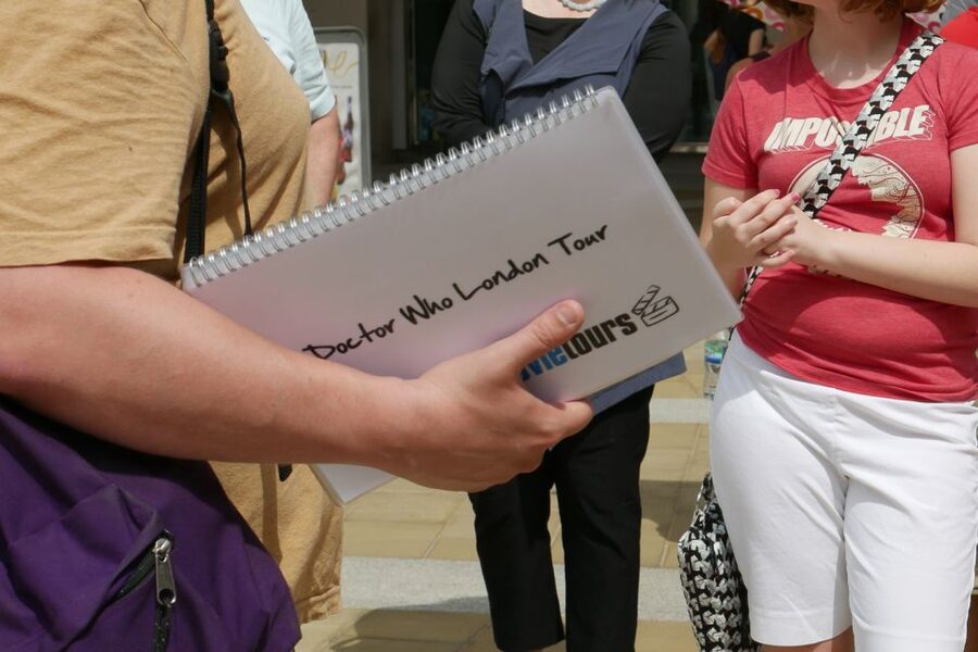 Doctor Who London Walking Tour - Classic Doctor Who locations and old London atmosphere