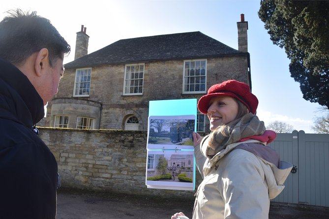 Downton Abbey and Village Coach Tour from London with Highclere - Bampton, the real Downton Village