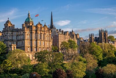 Edinburgh, Loch Ness, The Highlands from London – 3 Day Rail Tour