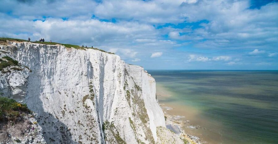 From London: Canterbury & White Cliffs of Dover Tour - The White Cliffs of Dover on foot