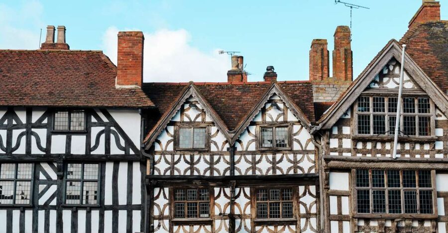 From London: Cotswolds and Oxford Guided Day-Trip - The road to Oxford