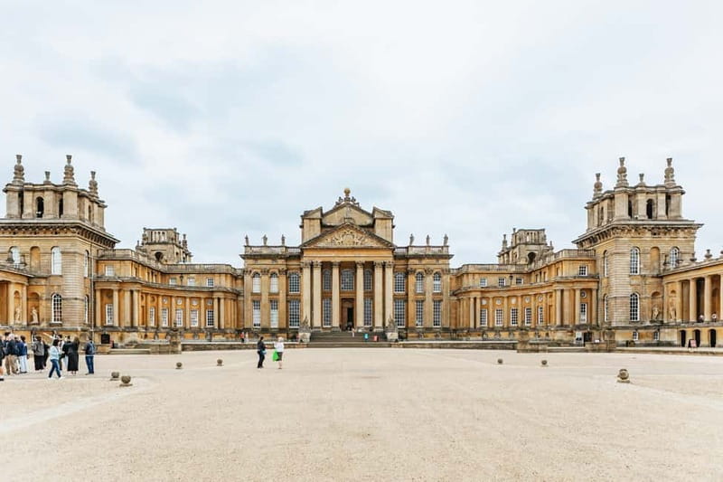 From London: Cotswolds, Blenheim Palace & Downtown Abbey - The guides can make or break the long rides