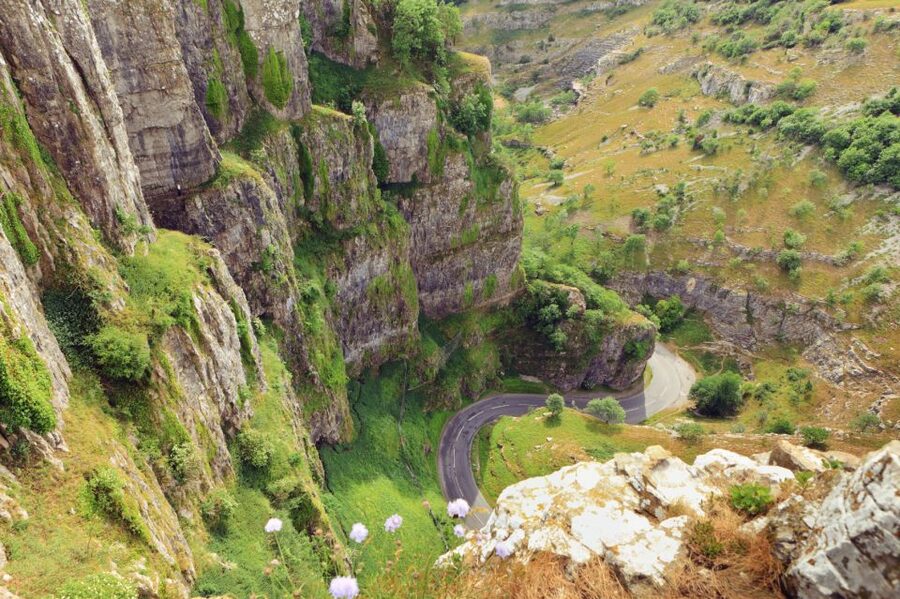 From London: Glastonbury and Cheddar Gorge Guided Day Trip - How much time will you really have?