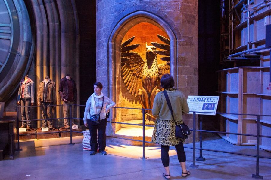 From London: Harry Potter Family Package with Transfers - Entering the Great Hall