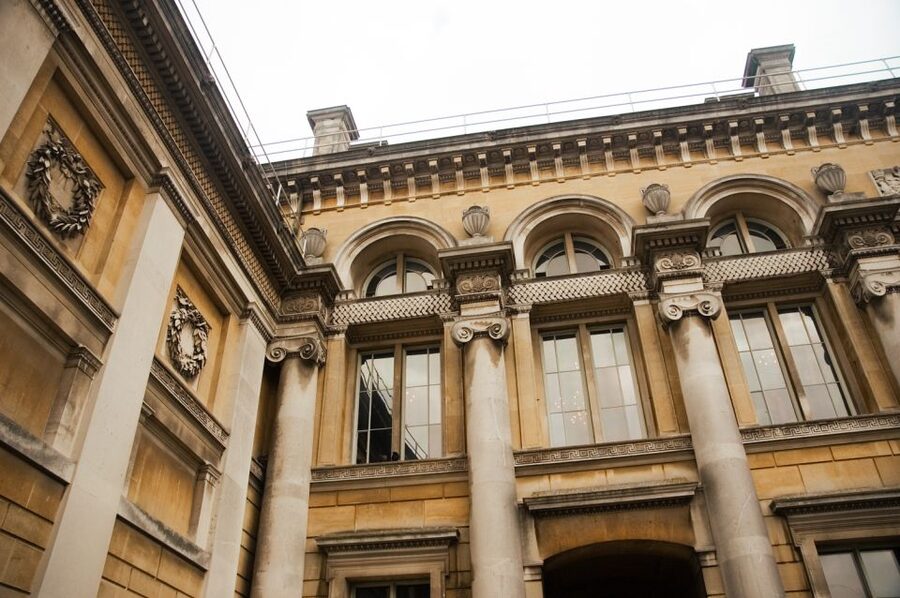 From London: Oxford and Cotswolds Villages Day Trip - Is $80 good value from London?