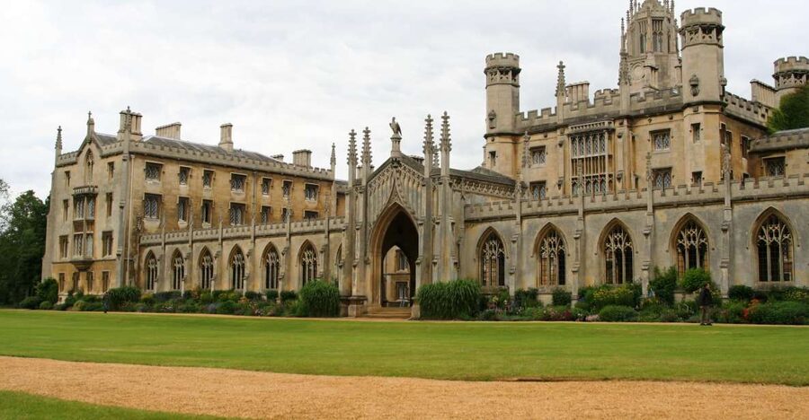 From London: Oxford & Cambridge Day Tour - The strange light of the Corpus Clock