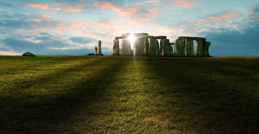 From London: Private Stonehenge Sunrise Viewing & Bath - Is $184 good value for a 12-hour day?