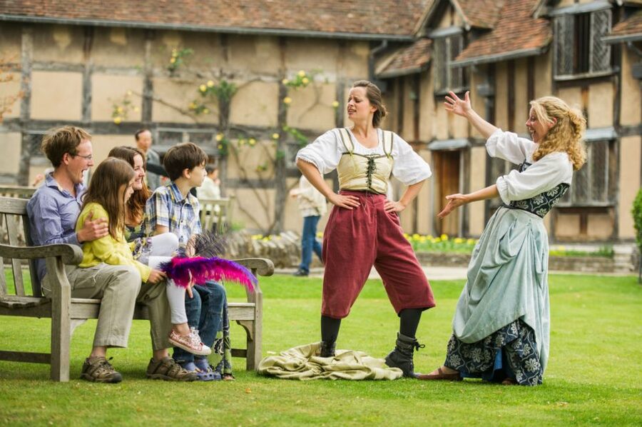 From London: Shakespeare's Stratford-upon-Avon Day Trip - Shakespeare’s Birthplace: the essential first stop