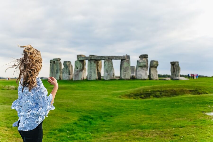 From London: Stonehenge and Bath Day Trip with Ticket - Crossing Salisbury Plain and the western counties