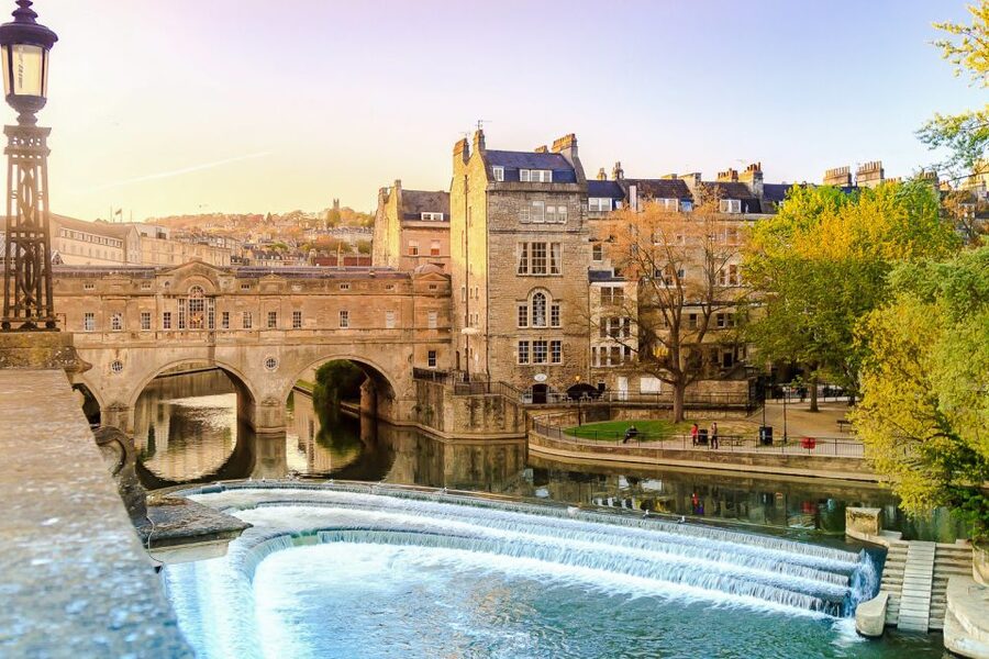 From London: Stonehenge and Bath Day Trip with Ticket - Starting at Gloucester Road at 7am