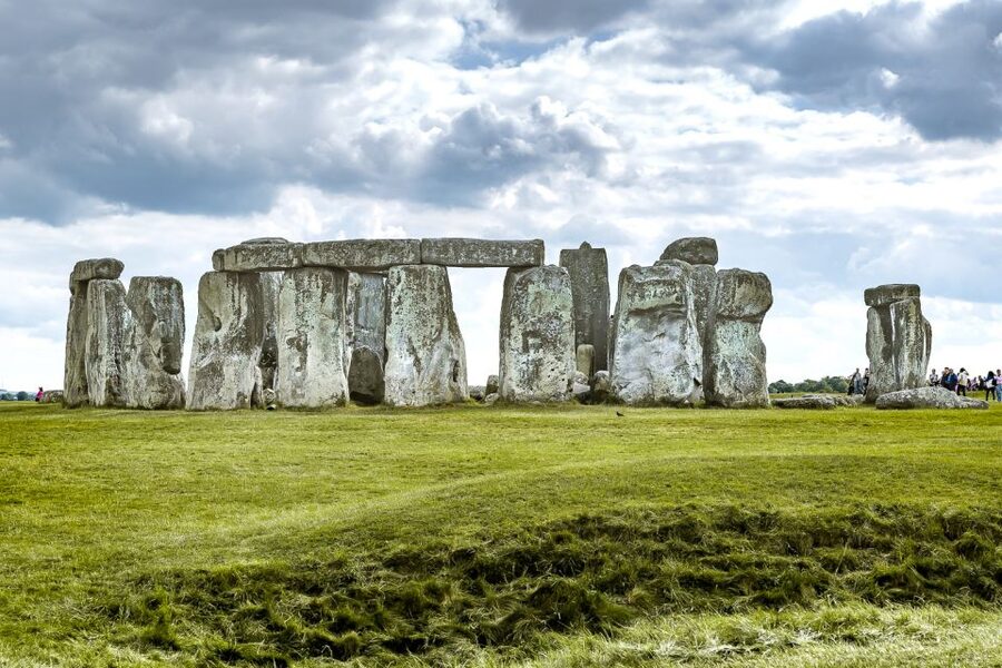 From London: Stonehenge Half-Day Tour - Who should book this Stonehenge trip?