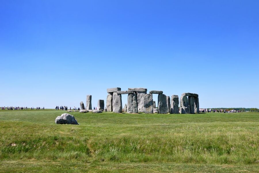 From London: Stonehenge Morning Day Trip with Admission - Getting to the South Kensington meeting point