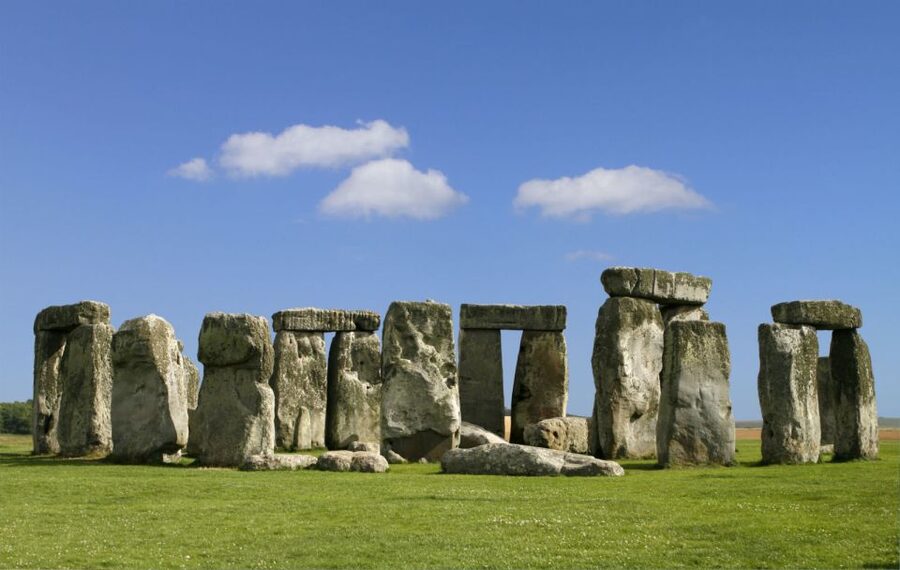 From London: Windsor Castle and Stonehenge Day Trip - FAQ