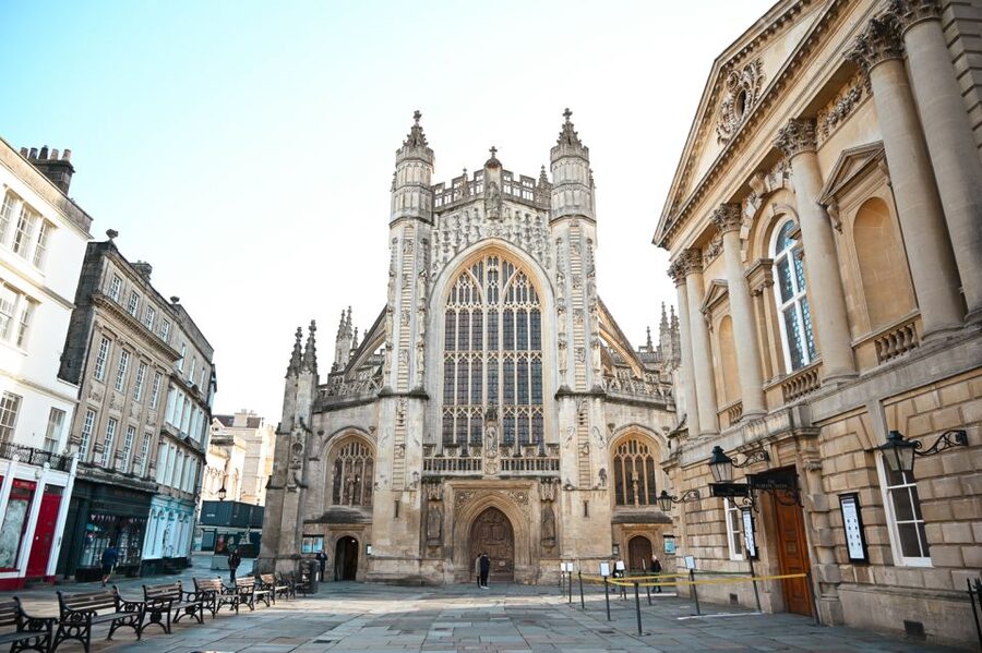 From London: Windsor Castle, Bath, and Stonehenge Day Trip - Should you book the Windsor, Stonehenge, and Bath tour?