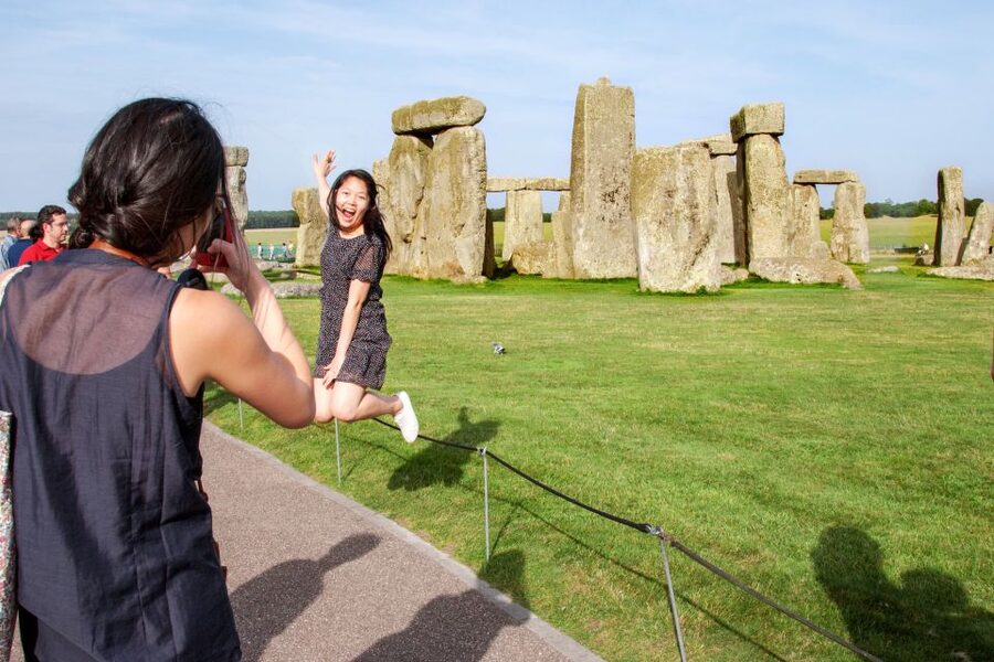 From London: Windsor Castle, Bath, and Stonehenge Day Trip - What to bring for a smoother day