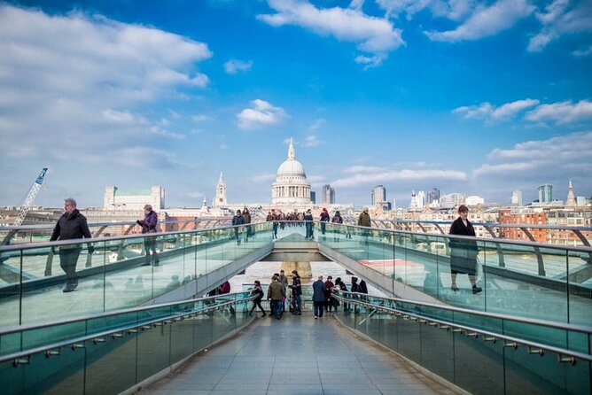 Harry Potter Film Locations Guided Walking Tour - King’s Cross, the trolley, and Platform 9¾