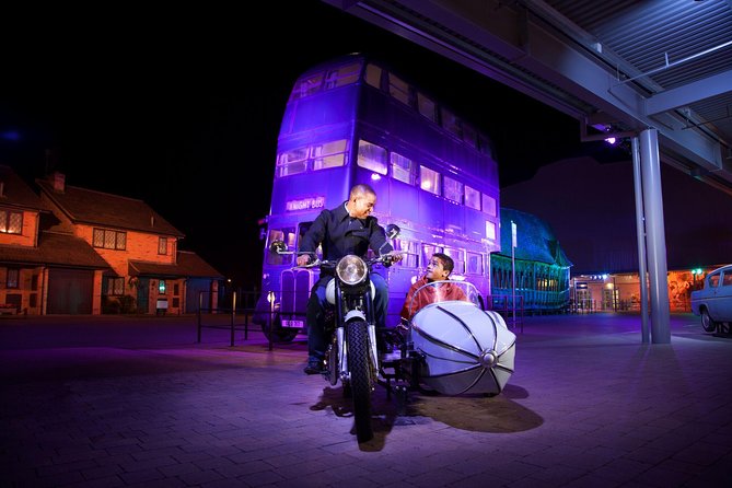 Harry Potter Warner Bros. Studio Tour London from King's Cross - Green Screen, Platform 9¾, and the Hogwarts Express