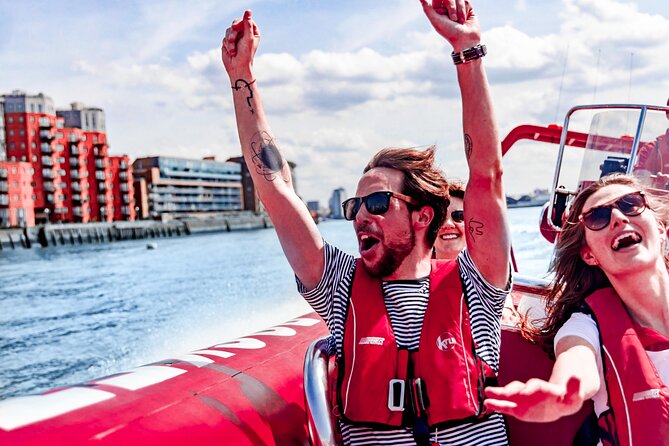 High-Speed Thames River Speedboat in London - What the 50-minute format really gives you