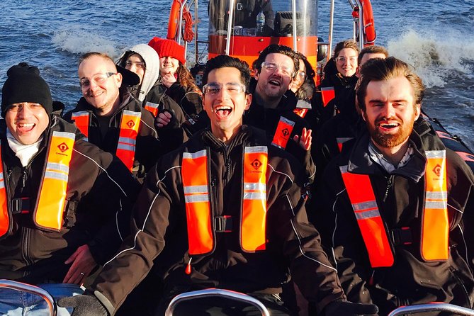 Iconic Sights of London: High-Speed Boat Trip - What the guides add to the ride