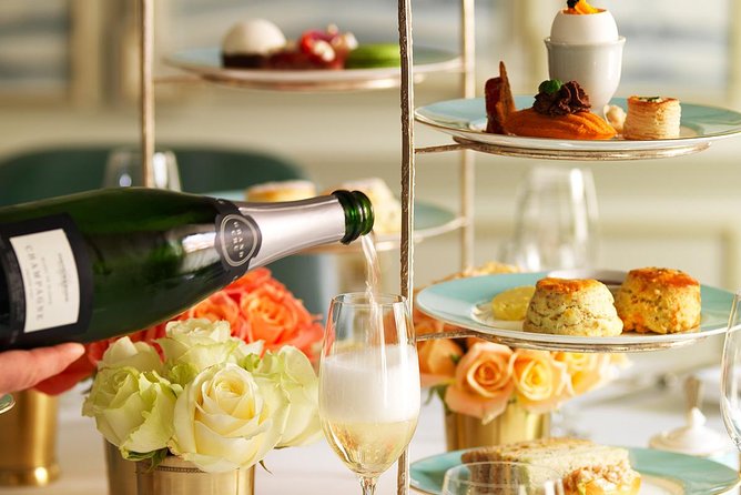 Kensington Palace VIP Garden Tour with Royal High Tea - The Round Pond and Queen Caroline’s gardens
