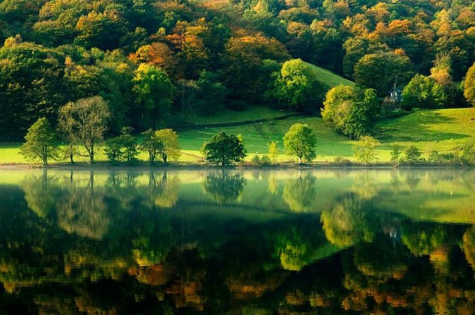 Lake District - Rail Tour from London with Cream Tea and Cruise - Lake Windermere and the 45-minute cruise