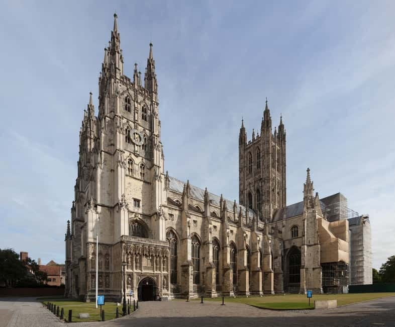 Leeds Castle, Canterbury, Dover, Greenwich & Free Snack Pack - Why Leeds Castle makes this day worthwhile