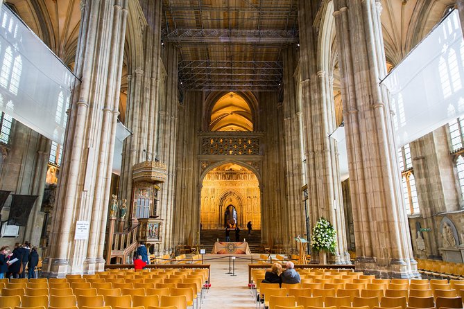 Leeds Castle, Cliffs of Dover and Canterbury Day Trip from London with Guided Cathedral Tour - Is $145.63 a fair price?