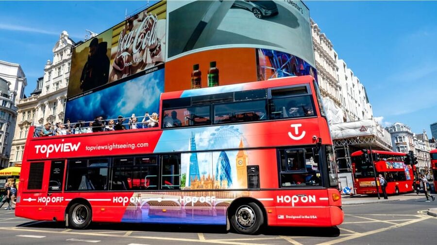 London: 24-Hour Hop-On Hop-Off Bus Pass - Hyde Park, palaces, and the second loop