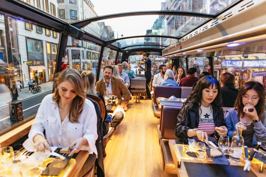 London: 6-Course Gourmet Dinner on a Luxury Coach - Key points to know before booking