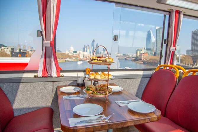 London Afternoon Tea Bus with Panoramic Tour - The real tour guide is the view, not the commentary